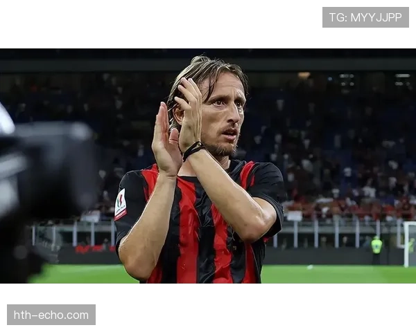 乌迪内斯边路疾驰攻势如潮，状态回暖剑指佳绩