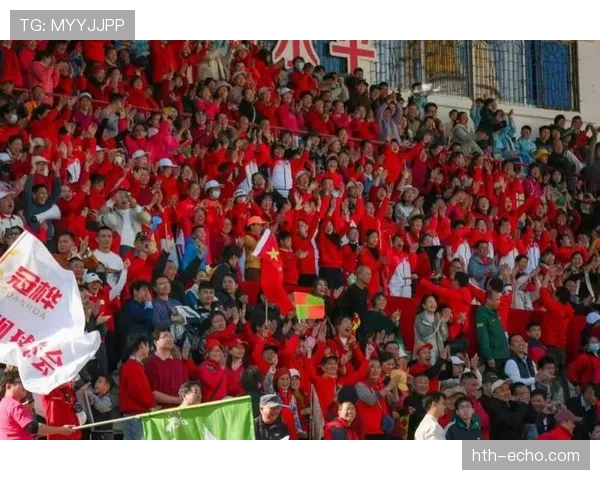 亚运会足球赛门票热销，球迷热情爆棚共迎激烈赛事