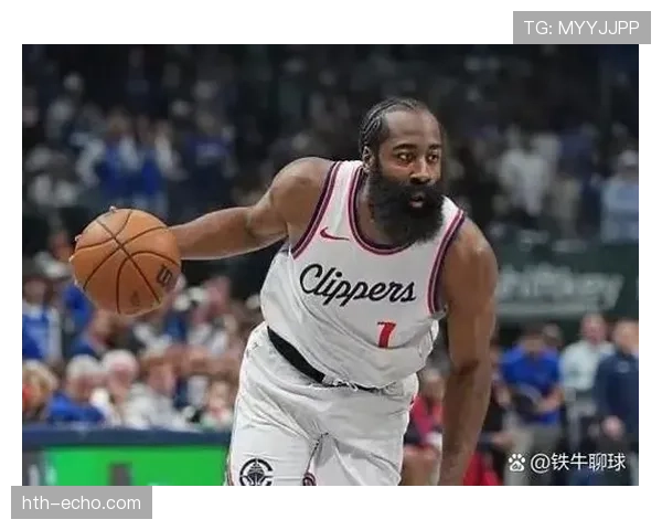 哈登这身家，比隔壁明星还富有，投篮却像平时随手玩儿似的！